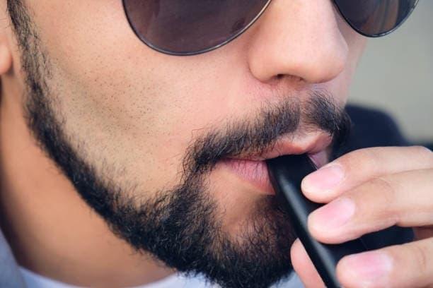 E-cigarete Tipps und Zollinfo – darf man e zigaretten nach ägypten mitnehmen und was Reisende beachten sollten