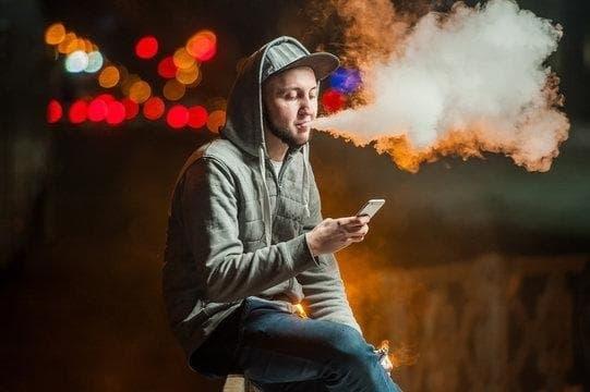 Entdecken Sie den neuesten papieros elektroniczny und wie e vape einweg Ihre Dampferfahrung revolutioniert