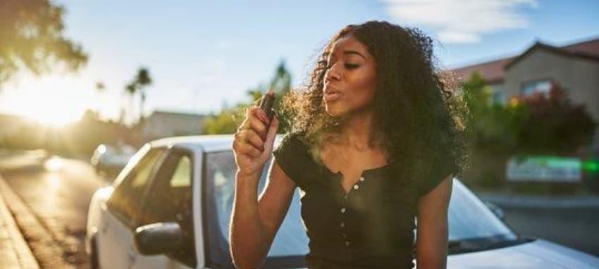 Eldobható e-Cigi und e zigarette schlaganfall im Fokus – neue Studien, Gesundheitsrisiken und Präventionstipps